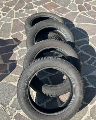 4 Gomme Invernali Nokian 205/55 R16 91H