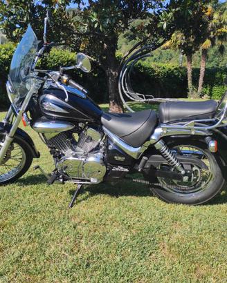 Suzuki VL 250 Intruder – 2000 – Unico proprietario