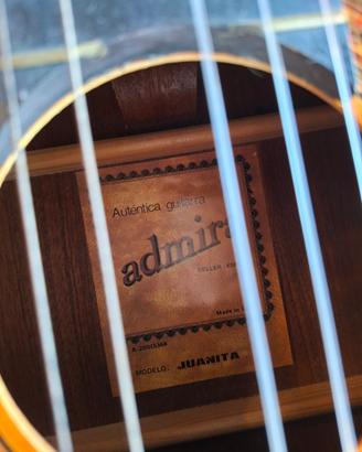 chitarra acustica