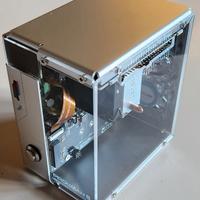 Raspberry pi 5 8Gb con case Pironman 5 Nuovo