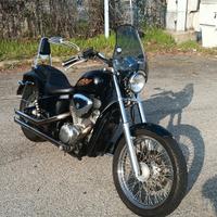 Honda Shadow VT 600c