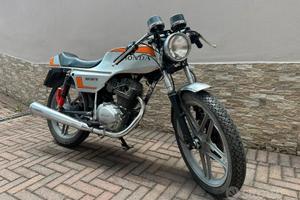 Honda siluette 125