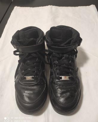 Nike basket air nere originali n.38.5