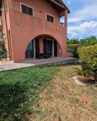 Appartamento di 142 m² con 3 locali e box auto a M