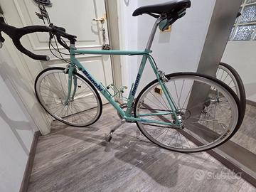 Bici da corsa Bianchi celeste vintage Reparto Cors