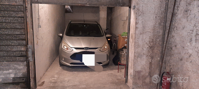 Box auto torvajanica centro