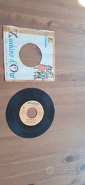 Vinile 45 Giri Il Caffè della Peppina Zecchino