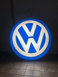 Grande insegna luminosa Volkswagen auto