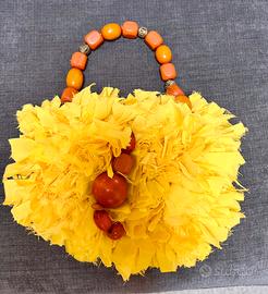 Borsetta gialla in cotone e pietre