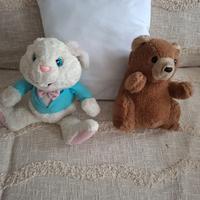 Due Peluche Coniglietto e Orsetto