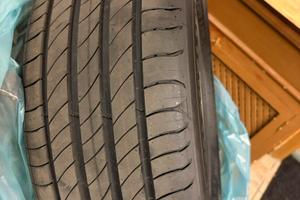 Gomme Estive Michelin Auto 195/55 R16