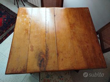 Tavolo Antico