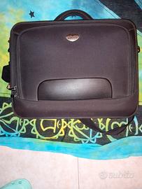 borsa porta documenti Roncato