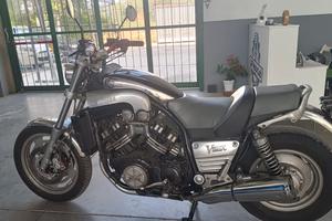 YAMAHA VMX 1200cc