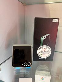 Samsung Galaxy Z Flip 6 – 256GB