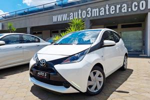 Toyota Aygo 1.0 VVT-i 69 CV 5 porte x-business