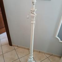 Lampada piantana shabby 