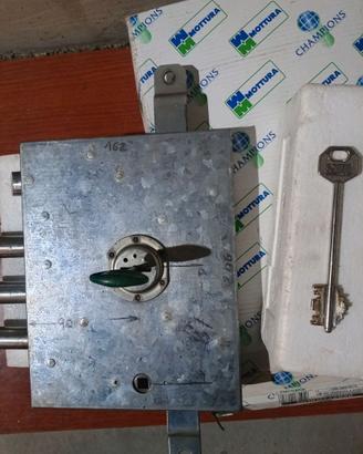 Serratura Mottura per porte blindate