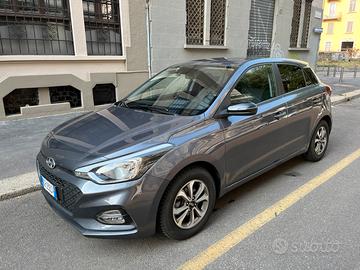 HYUNDAI i20 1.2 Connectline anno 2020