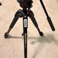 Treppiede Manfrotto 190x con testa fluida video