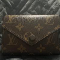 Portafoglio LV da donna