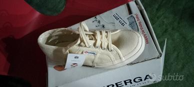 Superga per bambini Tutto per i bambini In vendita a Napoli