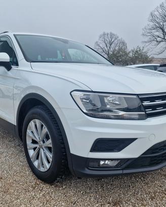 Volkswagen Tiguan 2.0 TDI SCR DSG 4MOTION Business