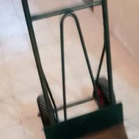 carrello porta pacchi