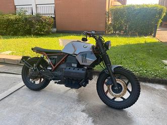 Bmw Benelli Cafe Racer Usata Cafe Racer Moto Usate Custom Moto