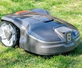 Husqvarna Automower 305 con base – batteria nuova