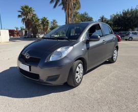 Toyota Yaris 1.4 D-4D DPF 5 porte Sol