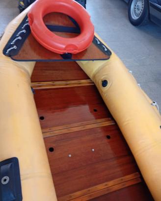 GOMMONE CONDOR 310 + MOTORE 15 CV + DOTAZIONE