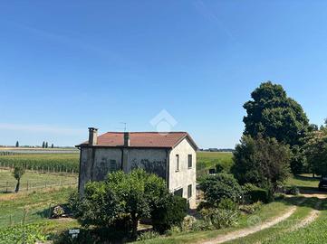 Casa con terreno a vescovana