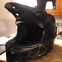 Casco Leatt 9.5 Carbon MX/DH