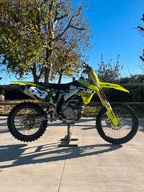 Suzuki rmz 250 cross