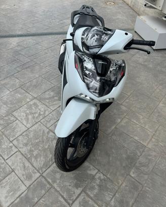 sh 125 2025