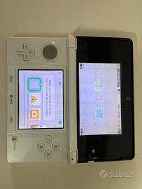 Consol Nintendo 3 DS compreso di videogiochi