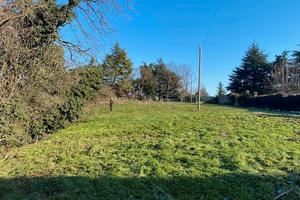 Terreno edificabile in collina