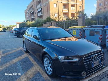 Audi A4 Avant 2012