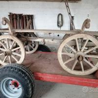 vendes: ANTICO CARRO IN LEGNO