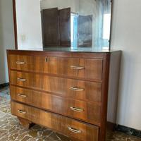 Cassettiera vintage con specchio – modernariato