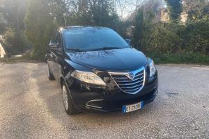 LANCIA YPSILON 1.3MJT 95CV 5 PORTE S&S SILVER.