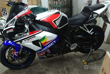 Ricambi cbr1000rr 2004-2007