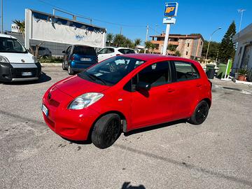 TOYOTA YARIS 1.4 tdi