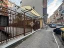 2-locali-a-napoli