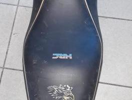 Hornet 600 : radiatore pinza pompa sella cerchio