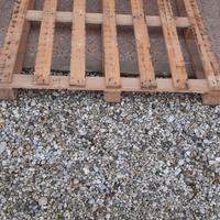 bancali sani da utilizzare o fare legna