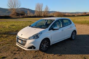 Peugeot 208 GPL