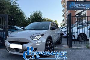 FIAT 600 HYBRID 1.2 110CV DCT MHEV LA PRIMA*24M.