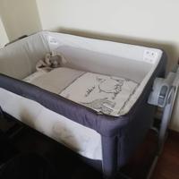 Next to me, lettino chicco.